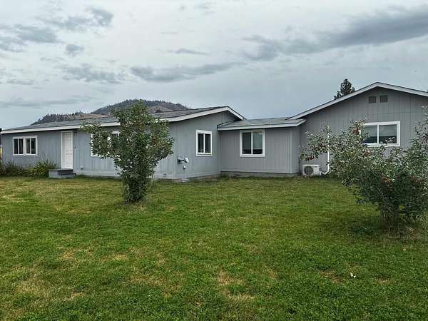 5 Acres of Land with Home for Sale in Rice, Washington