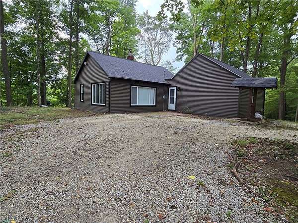 10.4 Acres of Land with Home for Sale in Akron, Ohio