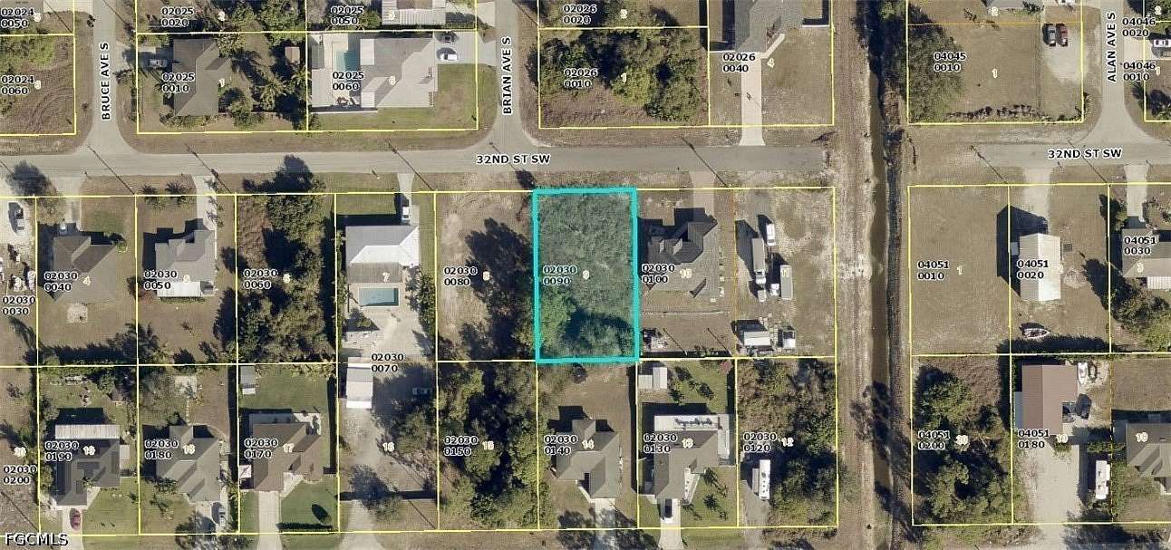 0.25 Acres of Residential Land for Sale in Lehigh Acres, Florida