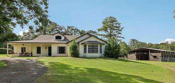 5 Acres of Land with Home for Sale in Sorrento, Florida