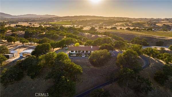 5 Acres of Land with Home for Sale in Paso Robles, California