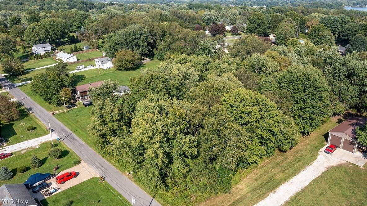 1.18 Acres of Residential Land for Sale in Barberton, Ohio