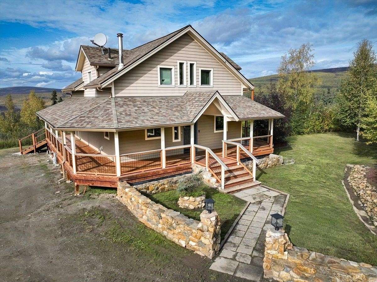 4.79 Acres of Land with Home for Sale in Fairbanks, Alaska