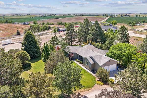 4 Acres of Land with Home for Sale in Fruitland, Idaho