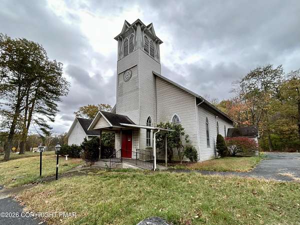 2.52 Acres of Improved Commercial Land for Sale in Tannersville, Pennsylvania