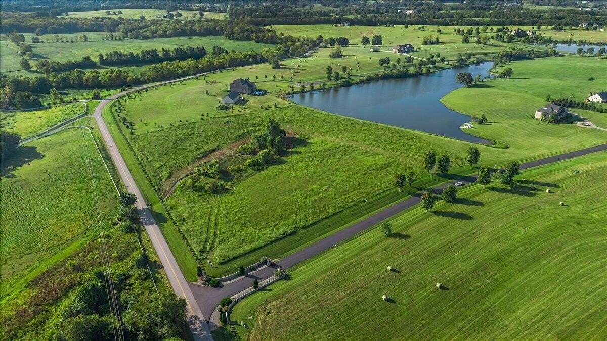 10 Acres of Residential Land for Sale in Lexington, Kentucky