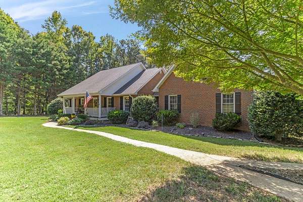 9 Acres of Land with Home for Sale in Greenwood, South Carolina
