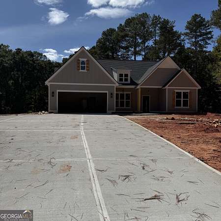 3 Acres of Land with Home for Sale in Jackson, Georgia