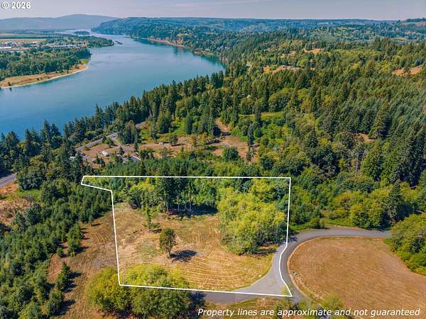 6 Acres of Residential Land for Sale in Longview, Washington