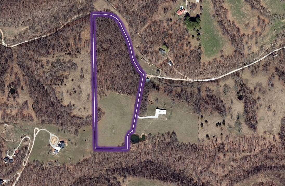19 Acres of Land for Sale in Gravette, Arkansas