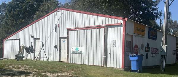 5 Acres of Land with Home for Sale in Paragould, Arkansas