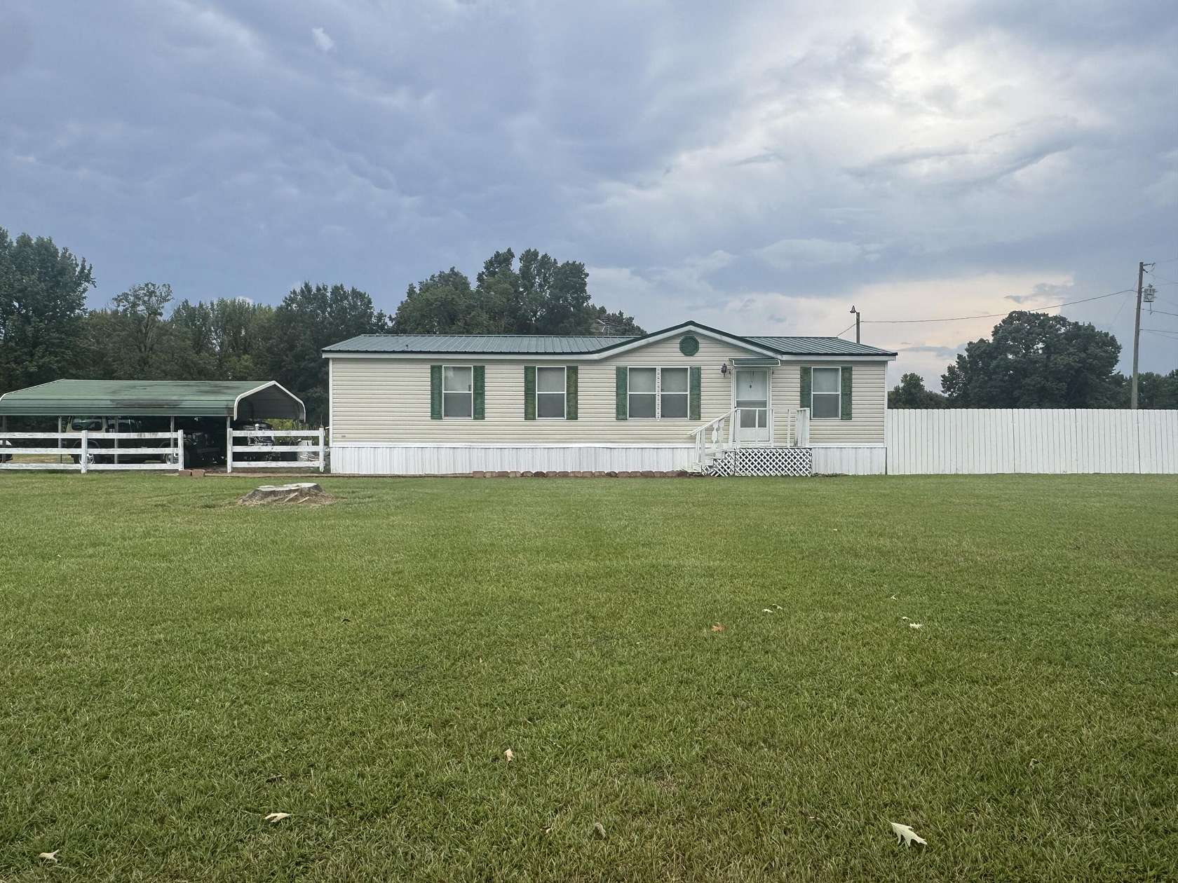 6 Acres of Land with Home for Sale in Sardis, Mississippi