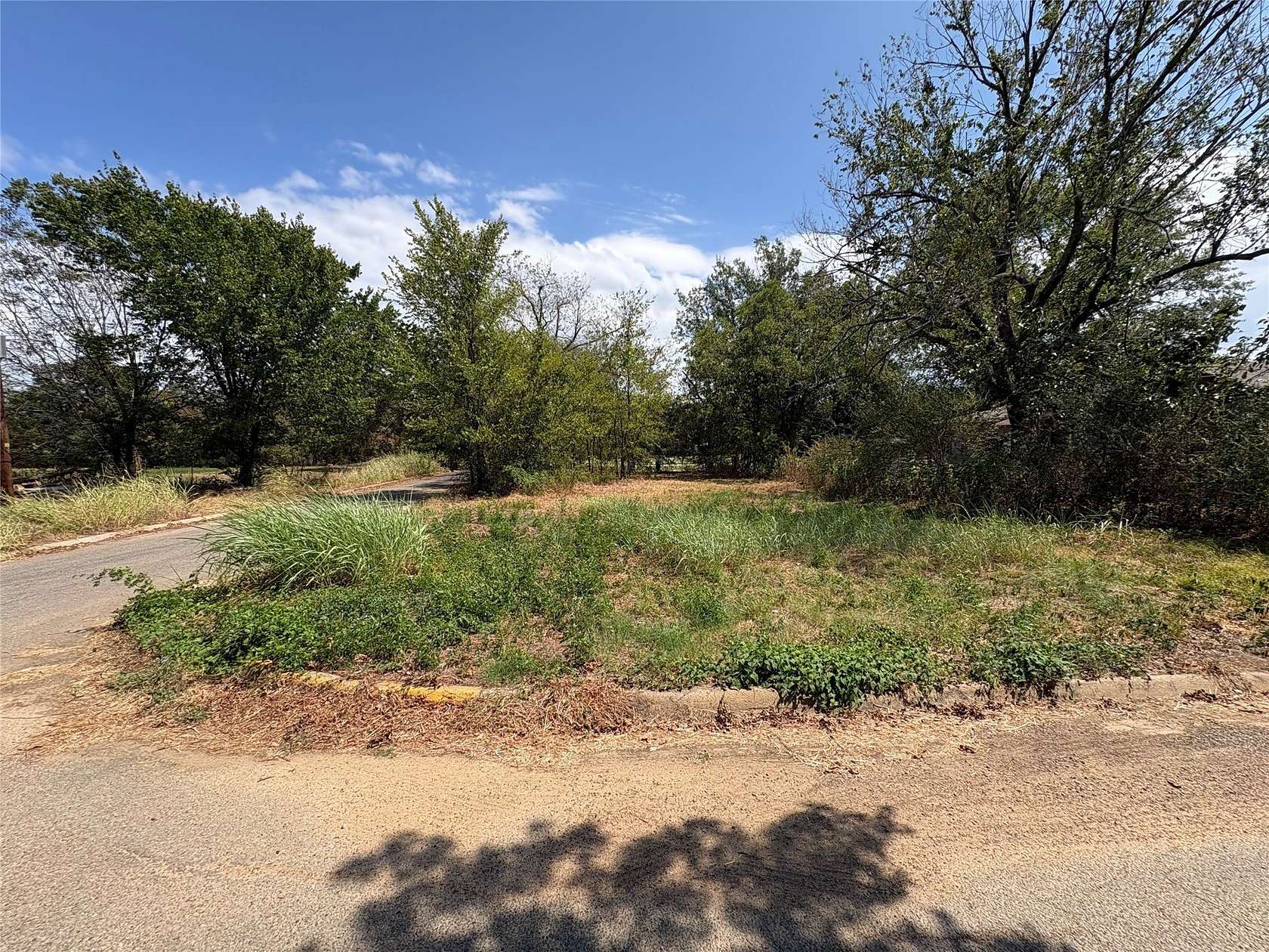 0.14 Acres of Residential Land for Sale in Paris, Texas