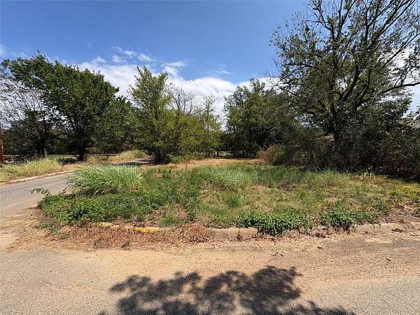 0.14 Acres of Residential Land for Sale in Paris, Texas