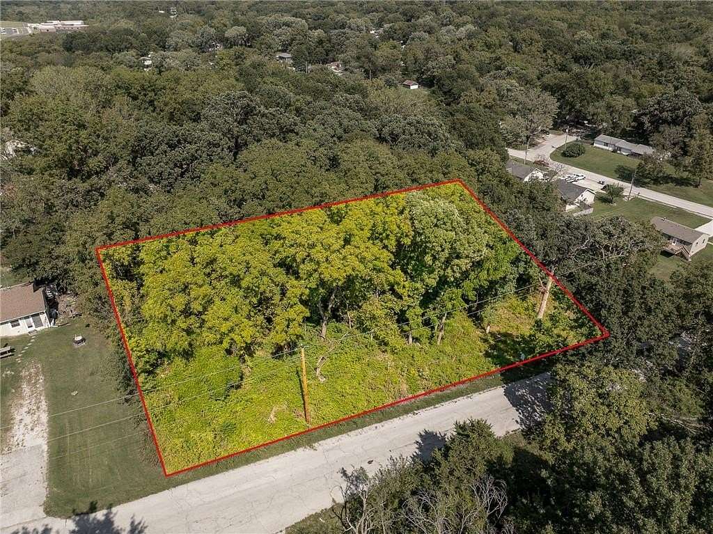 0.75 Acres of Residential Land for Sale in Sugar Creek, Missouri