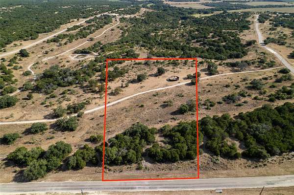 5 Acres of Residential Land for Sale in Kempner, Texas
