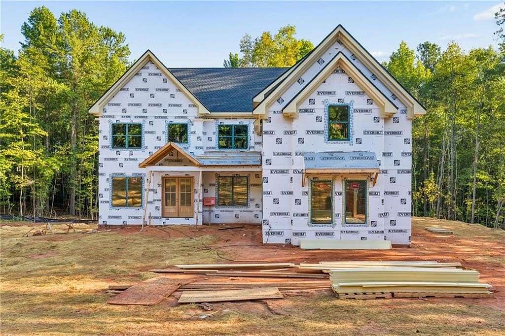 2 Acres of Land with Home for Sale in Hoschton, Georgia