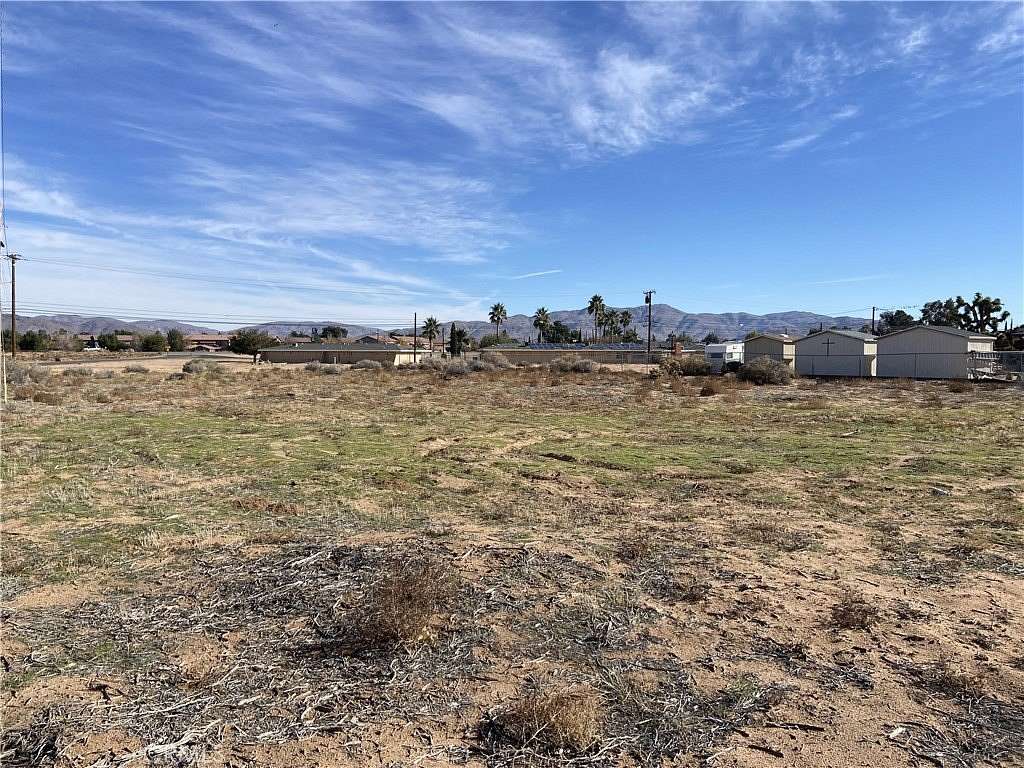 1 Acre of Residential Land for Sale in Apple Valley, California