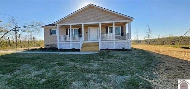 7 Acres of Land with Home for Sale in Dawson Springs, Kentucky