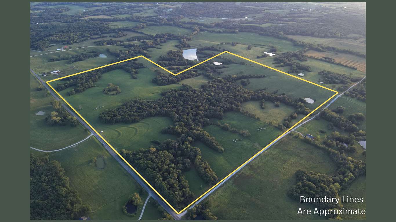 140 Acres of Land for Sale in Bethany, Missouri