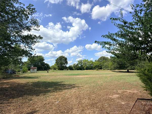 3 Acres of Land for Sale in Edgewood, Texas