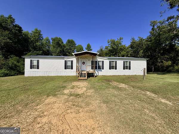 5 Acres of Land with Home for Sale in Metter, Georgia