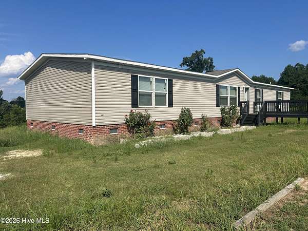 2.45 Acres of Land with Home for Sale in Warsaw, North Carolina