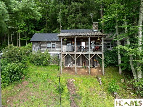 21.3 Acres of Recreational Land with Home for Sale in Highlands, North Carolina