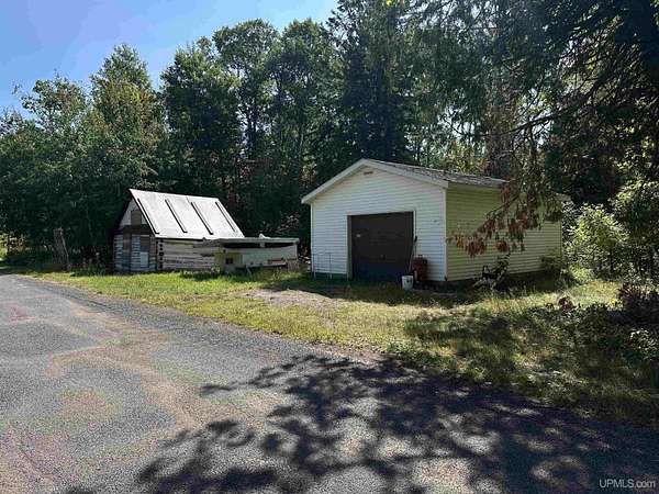 1.26 Acres of Residential Land for Sale in Wakefield, Michigan