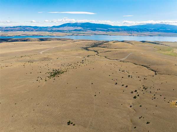 286 Acres of Land for Sale in Winston, Montana