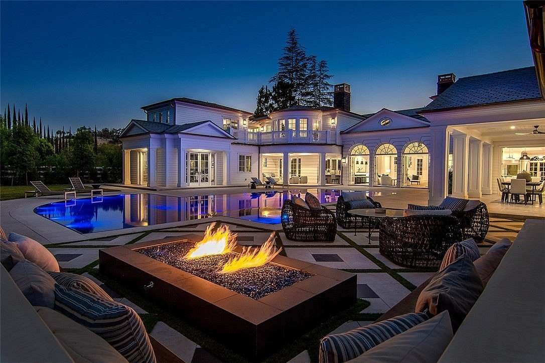 2.34 Acres of Land with Home for Sale in Hidden Hills, California