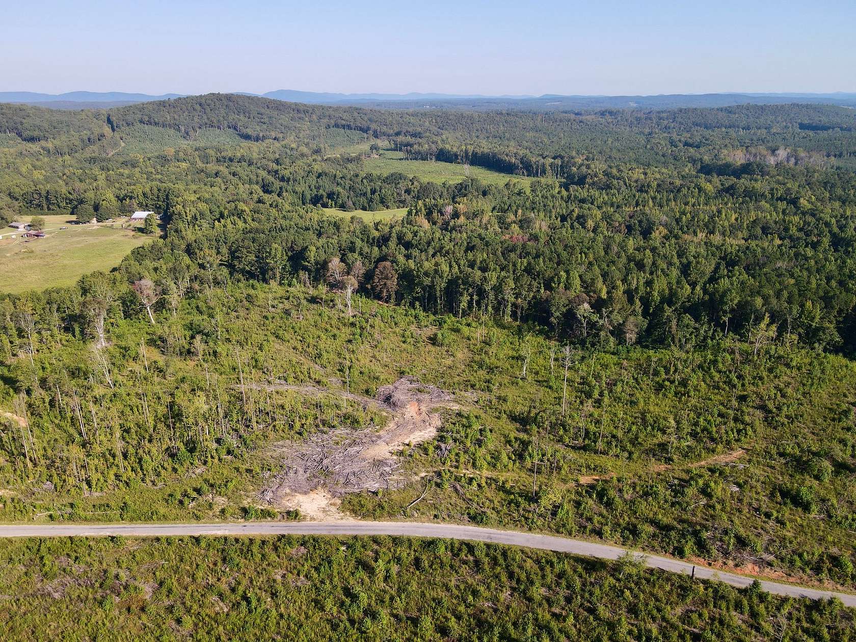 8 Acres of Residential Land for Sale in Alexander City, Alabama
