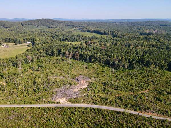 8 Acres of Residential Land for Sale in Alexander City, Alabama