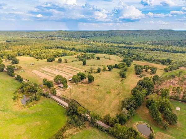 163 Acres of Land for Sale in Perry, Arkansas