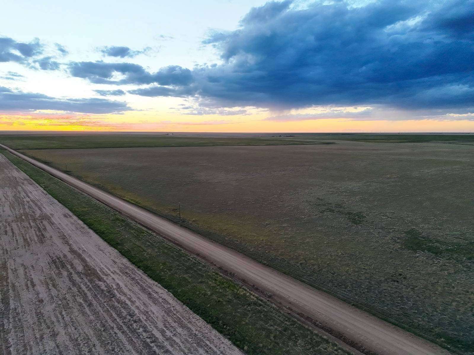 80 Acres of Recreational Land for Sale in Springfield, Colorado