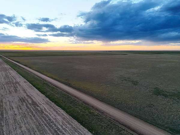 80 Acres of Recreational Land for Sale in Springfield, Colorado