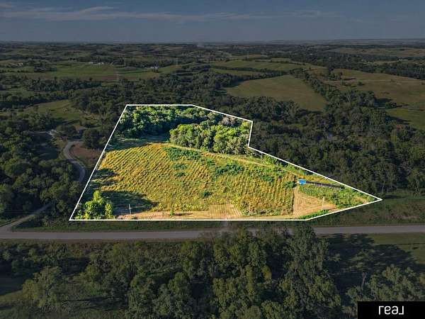 10 Acres of Land for Sale in Blair, Nebraska