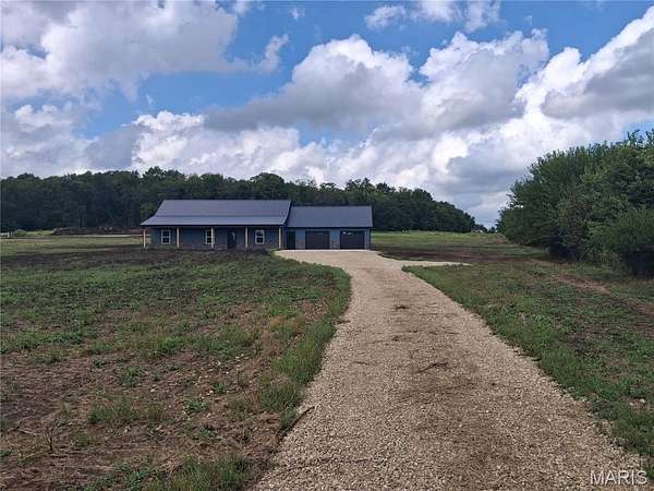 3 Acres of Land with Home for Sale in New London, Missouri