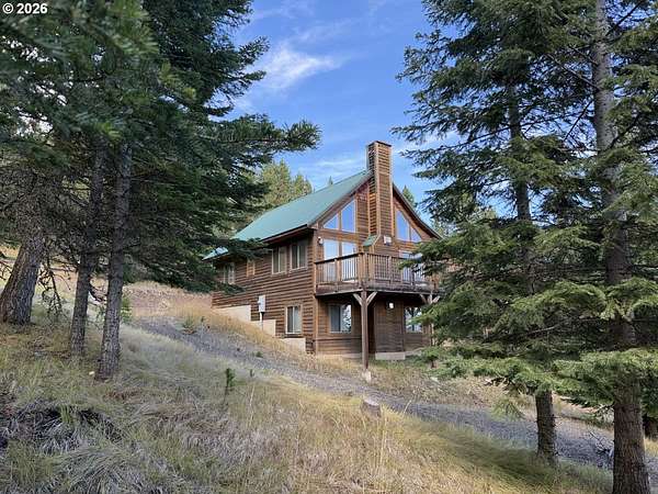10 Acres of Recreational Land with Home for Sale in Joseph, Oregon