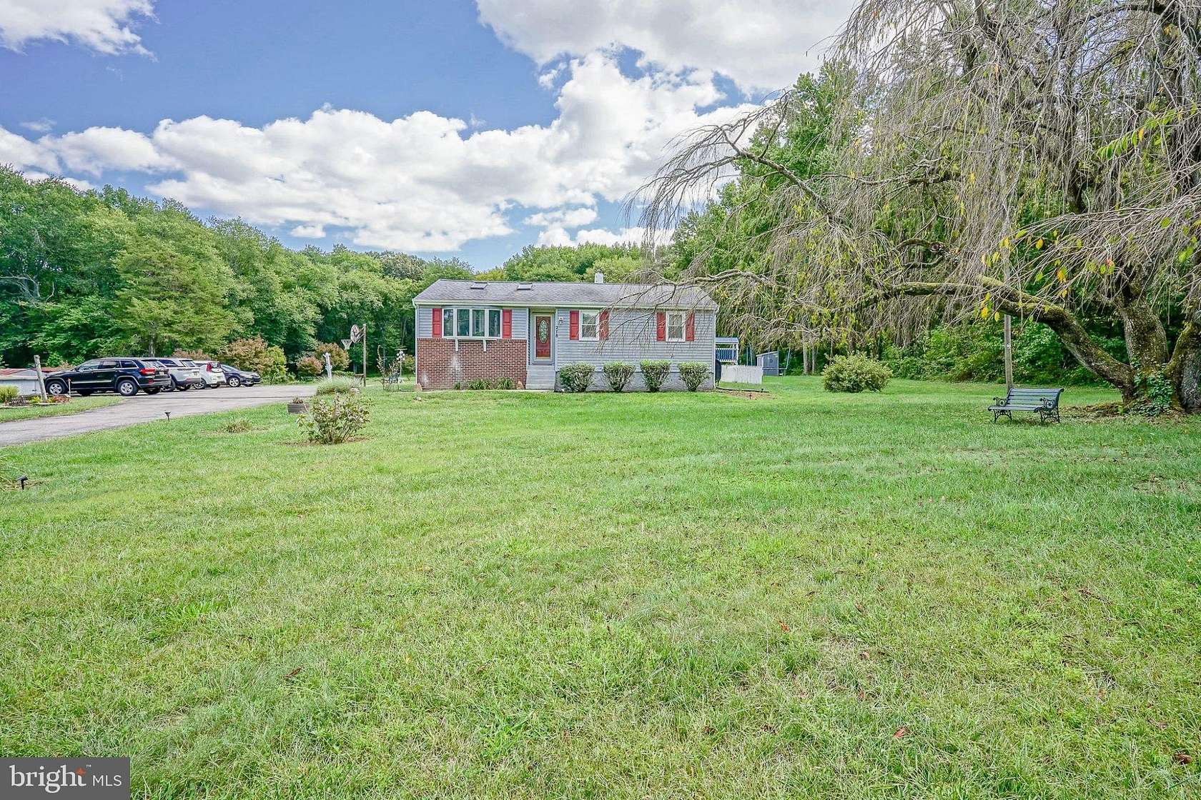 3.5 Acres of Land with Home for Sale in Pilesgrove Township, New Jersey