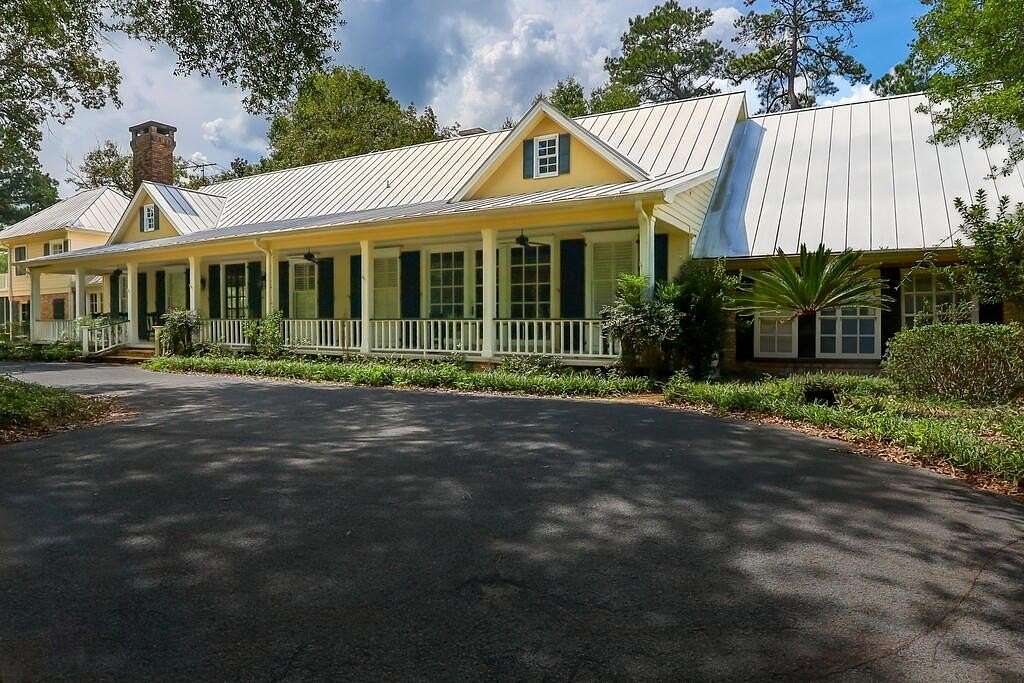 26 Acres of Recreational Land with Home for Sale in Woodville, Texas