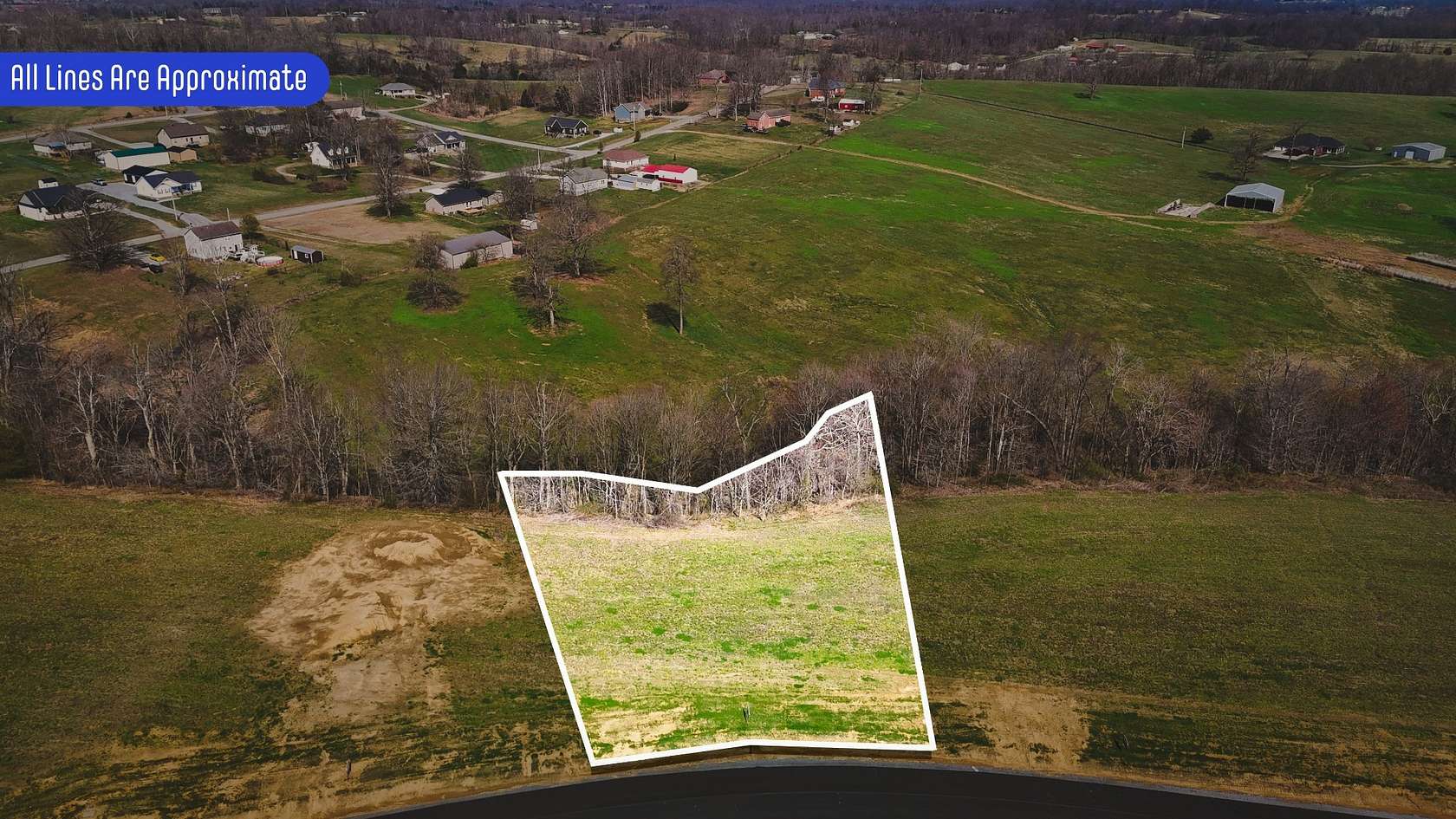 1 Acre of Residential Land for Auction in Westmoreland, Tennessee