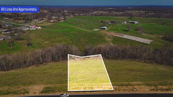 1 Acre of Residential Land for Auction in Westmoreland, Tennessee