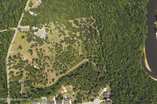 19 Acres of Land for Sale in Biloxi, Mississippi