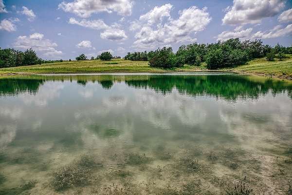 11 Acres of Land for Sale in Burton, Texas