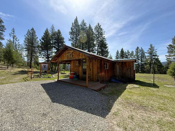 20.2 Acres of Improved Recreational Land for Sale in Republic, Washington