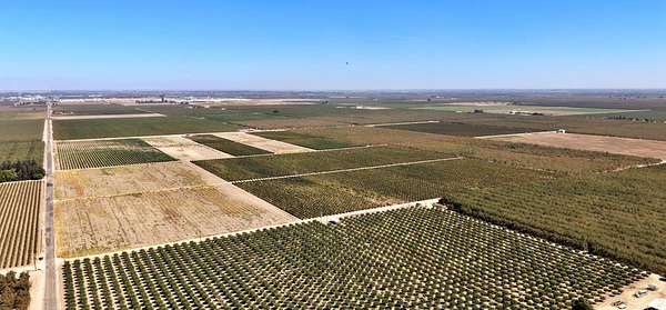 158 Acres of Land for Sale in Madera, California