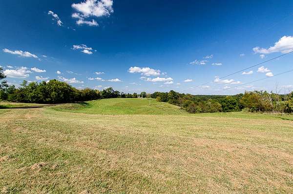 30.7 Acres of Recreational & Residential Land for Sale in Frankfort, Kentucky