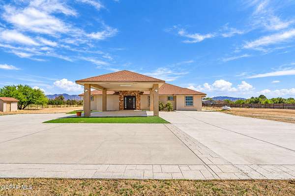2.27 Acres of Land with Home for Sale in El Paso, Texas