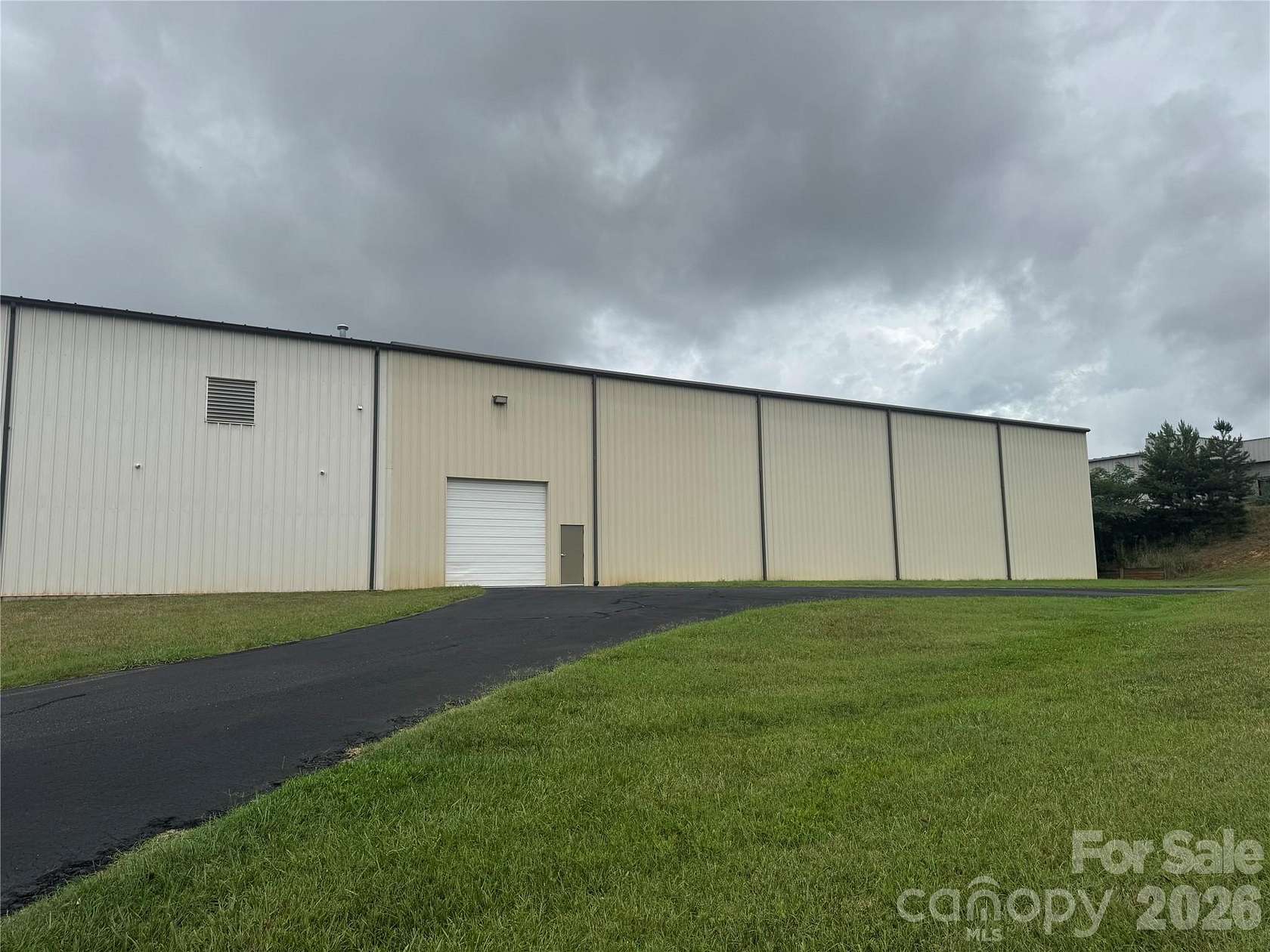 1.5 Acres of Commercial Land for Sale in Hickory, North Carolina